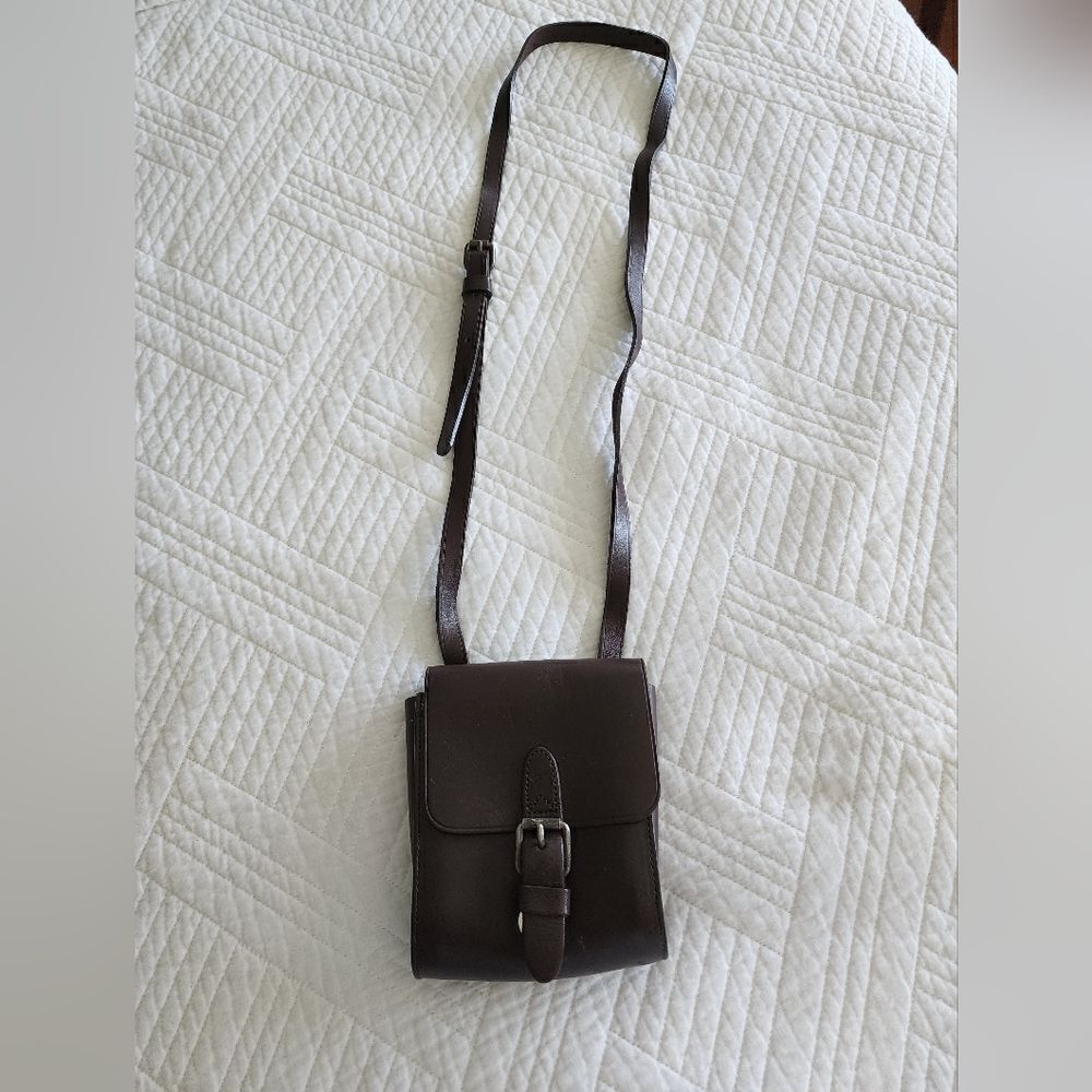 Limited genuine leathe shoulder chest mini messanger bag